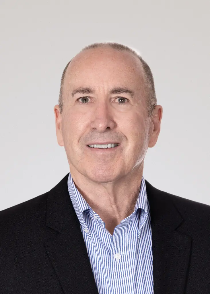 https://lewisofficeindustrial.com/wp-content/uploads/2024/04/04-Jim-Fuson-Vice-President-Commercial-Property-Management.jpg