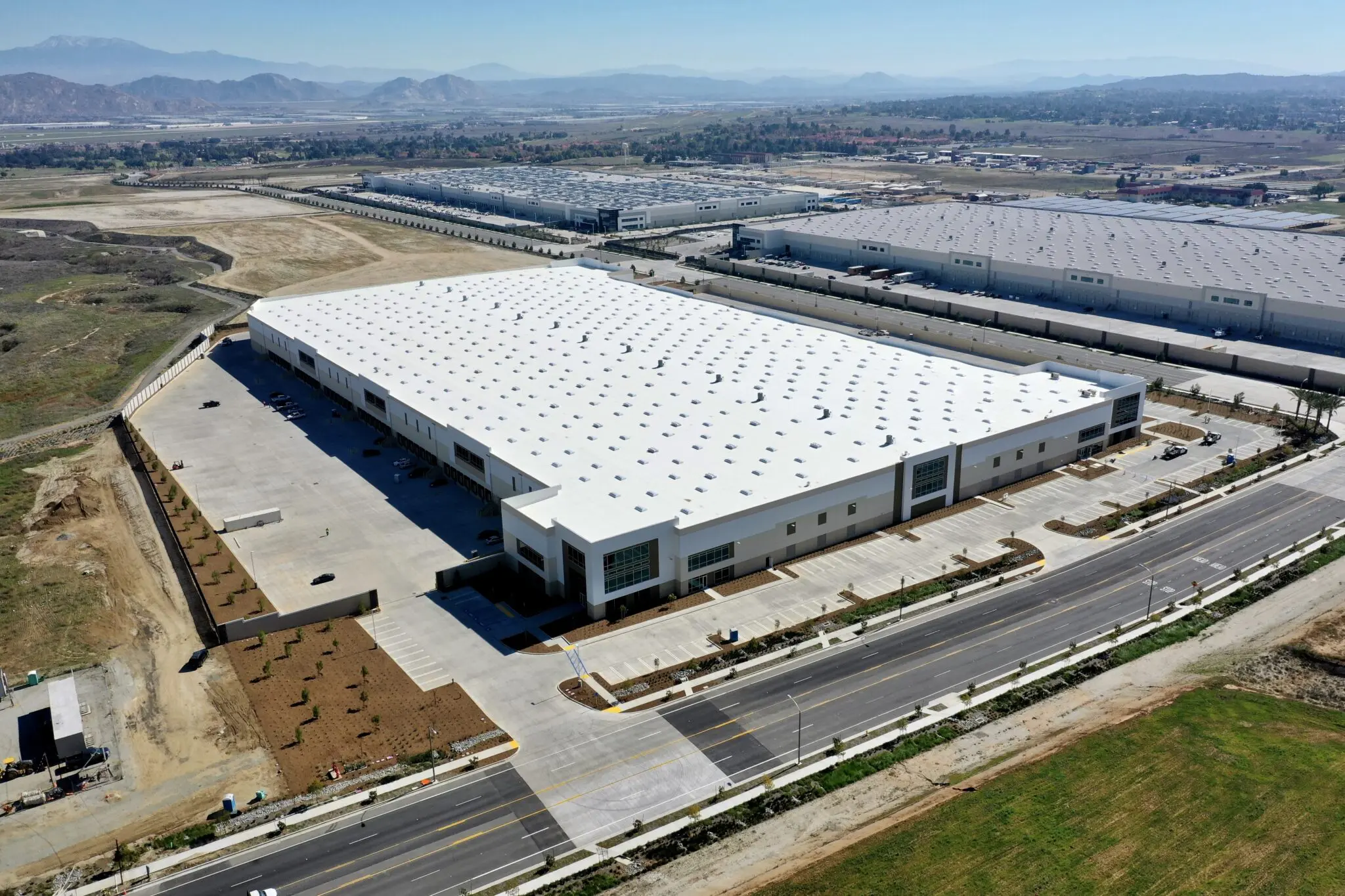 https://lewisofficeindustrial.com/wp-content/uploads/2026/07/20200206-BLD-C_4-1024x683.jpeg