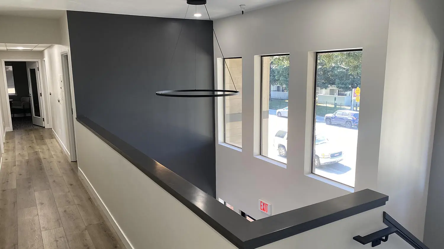 https://lewisofficeindustrial.com/wp-content/uploads/2026/07/33-Common-Area-Overlook-1-A-1024x576.jpg