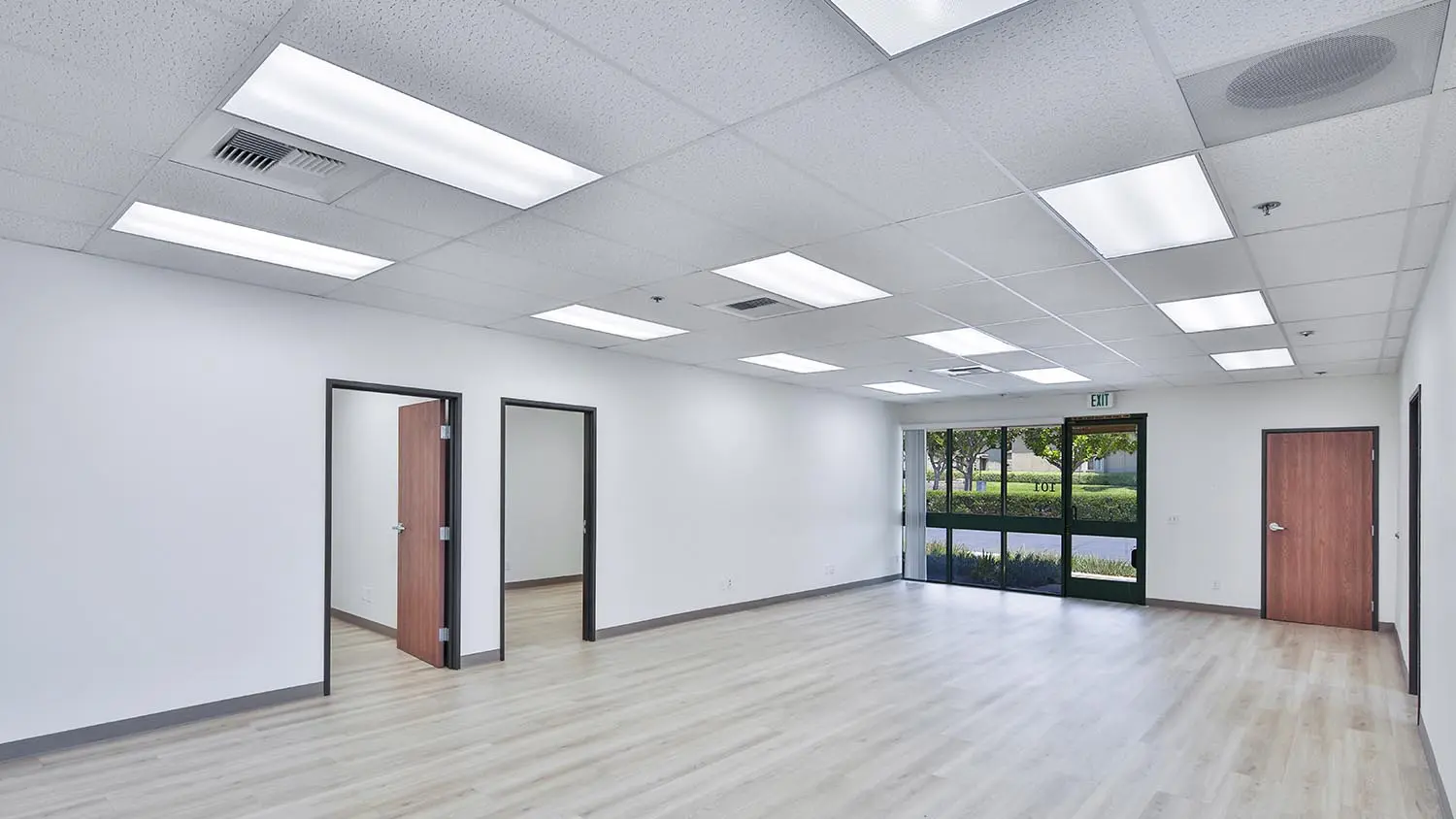 https://lewisofficeindustrial.com/wp-content/uploads/2026/07/4B9A5855-1024x576.jpg