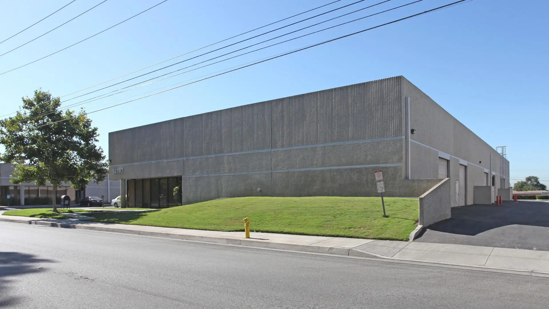 https://lewisofficeindustrial.com/wp-content/uploads/2026/07/Live-Oak-Photo-1024x576.jpg