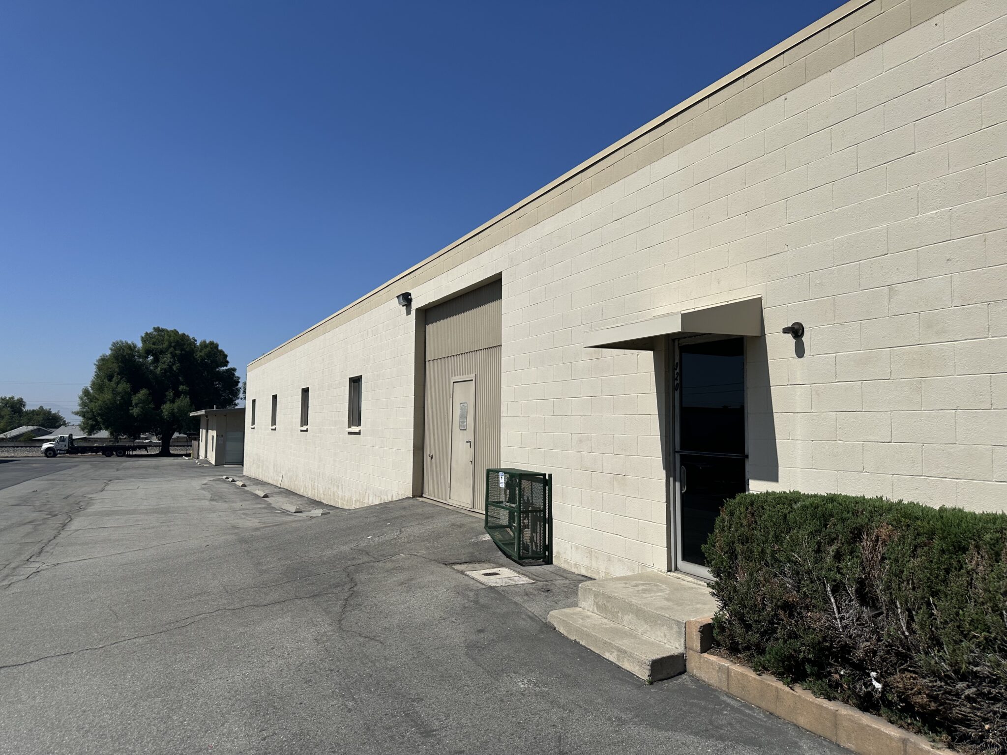 https://lewisofficeindustrial.com/wp-content/uploads/2026/07/IMG_4919-1024x768.jpg